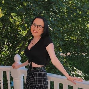 Meet your Posher, Sierra
